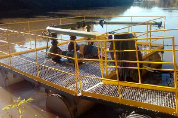 Balsa de captação de água